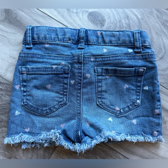 SUPER CUTE Cat & Jack Toddler Girl Shorts 3T - Picture 3 of 3